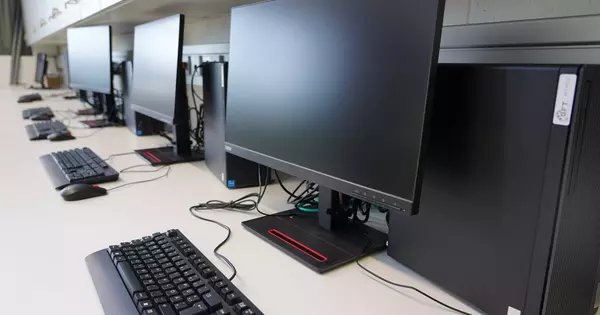 Übergabe der neuen IT Ausstattung an die Gewerbliche Schule Künzelsau